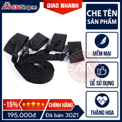 bo-do-choi-tinh-yeu-khoa-tay-chan-tren-giuong